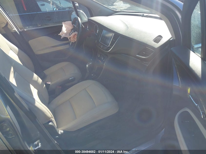 VIN KL4CJCSM8KB817133 2019 BUICK ENCORE FWD ESSENCE