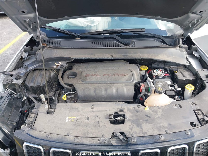 VIN 3C4NJDBB1MT598097 2021 JEEP COMPASS LATITUDE 4X4