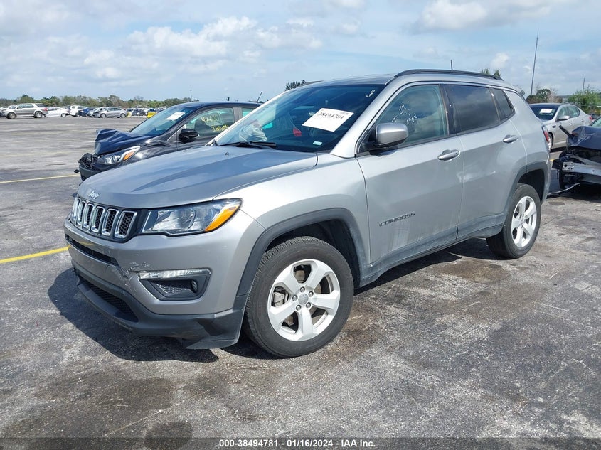 VIN 3C4NJDBB1MT598097 2021 JEEP COMPASS LATITUDE 4X4