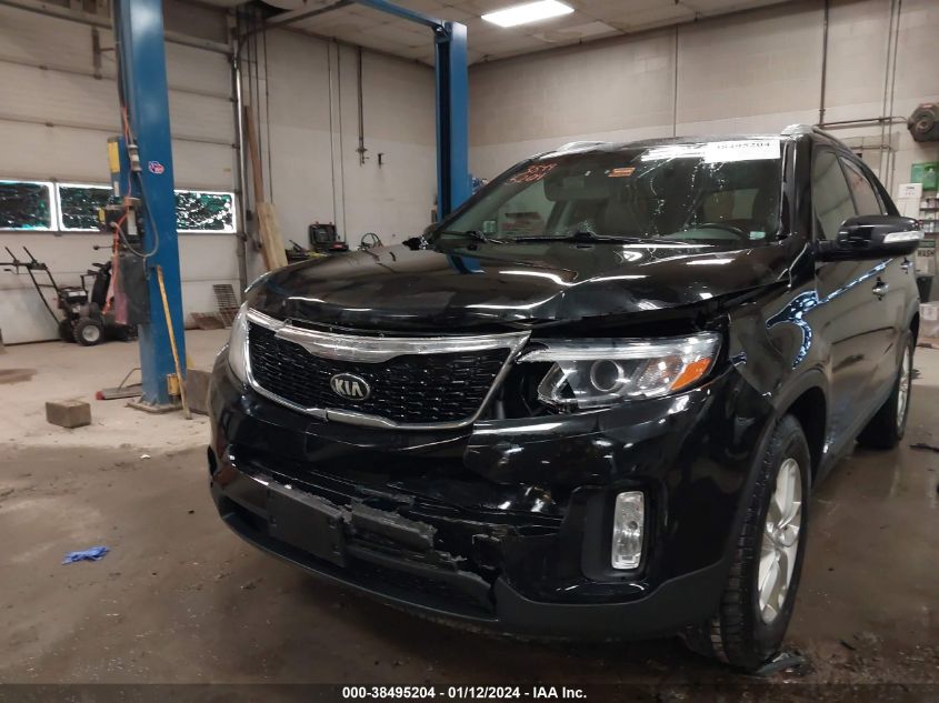 2015 KIA SORENTO LX - 5XYKTCA62FG585834