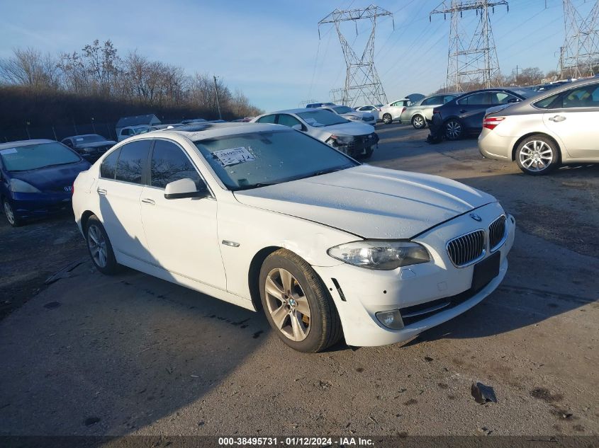 2013 BMW 528I XDRIVE - WBAXH5C57DDW15877