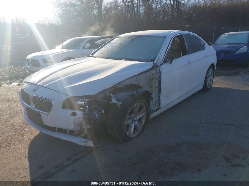 2013 BMW 528I XDRIVE - WBAXH5C57DDW15877
