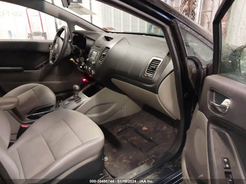 2016 KIA FORTE LX - KNAFX4A62G5498177