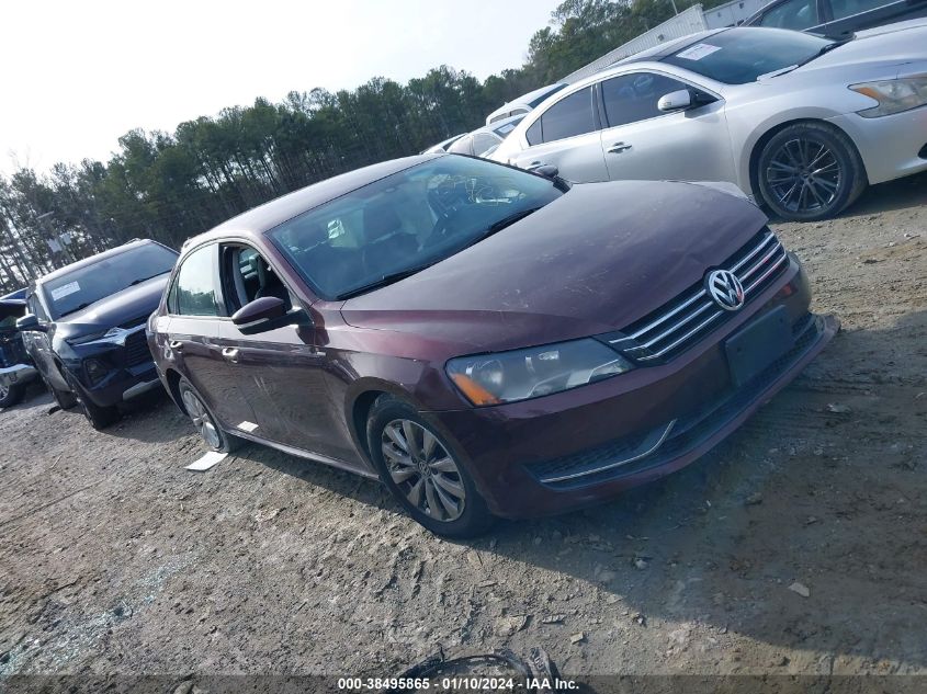 2014 VOLKSWAGEN PASSAT S - 1VWAT7A3XEC087986