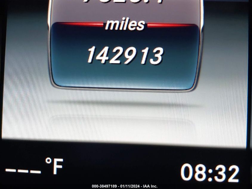 2015 MERCEDES-BENZ C 300 4MATIC/LUXURY 4MATIC/SPORT 4MATIC - 55SWF4KB5FU028075