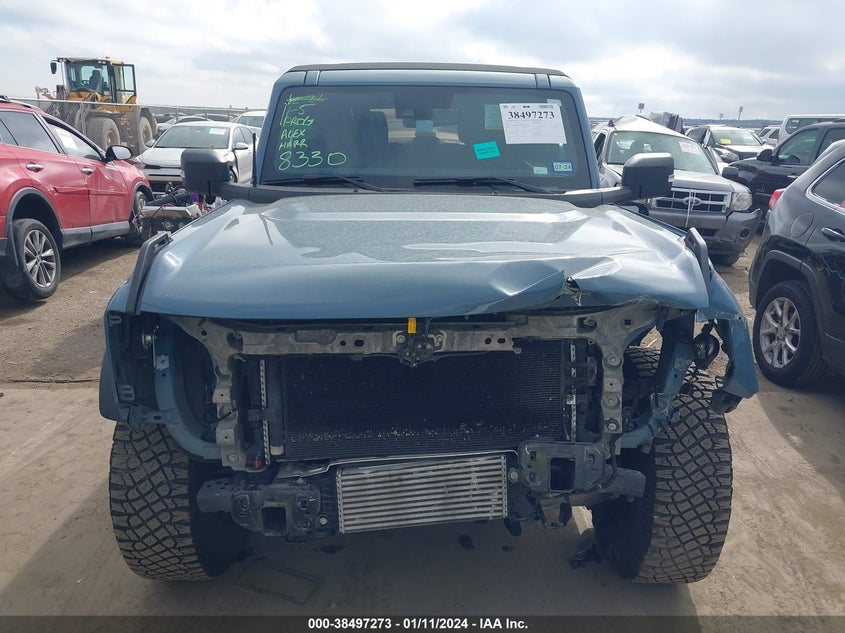 VIN 1FMEE5DP1NLA86044 2022 FORD BRONCO BIG BEND/BLACK DIAMOND/OU