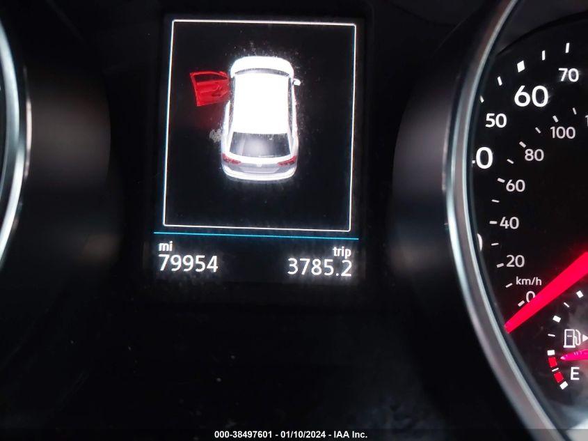 2018 VOLKSWAGEN TIGUAN S - 3VV0B7AX2JM146057