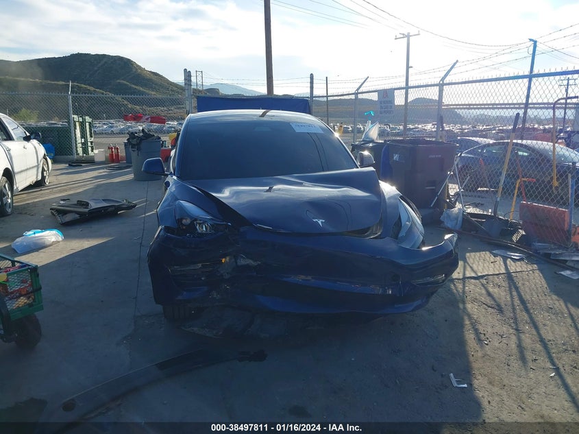 VIN 5YJ3E1EA5NF200211 2022 TESLA MODEL 3 REAR-WHEEL DRIVE
