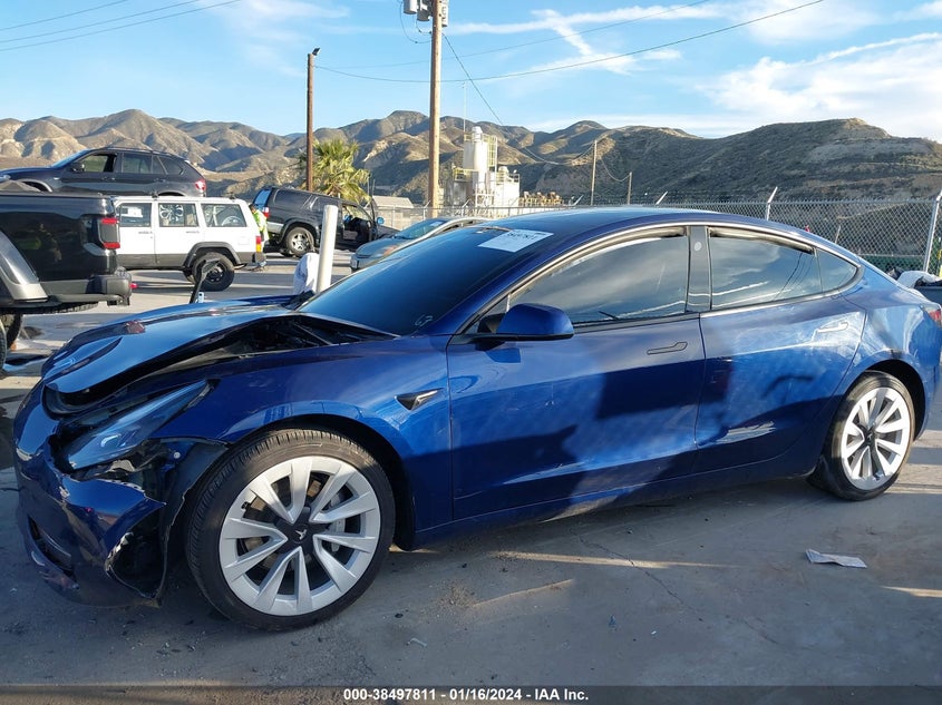 VIN 5YJ3E1EA5NF200211 2022 TESLA MODEL 3 REAR-WHEEL DRIVE