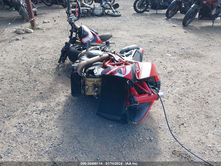 2019 DUCATI HYPERMOTARD 950/950 SP - ZDMBAJDT9KB002602