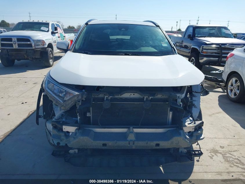 2020 TOYOTA RAV4 XLE - 2T3W1RFV1LW098857