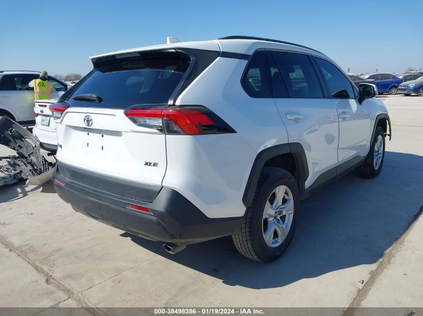 2020 TOYOTA RAV4 XLE - 2T3W1RFV1LW098857
