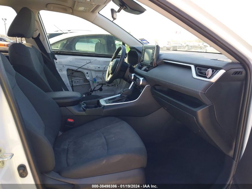 2020 TOYOTA RAV4 XLE - 2T3W1RFV1LW098857