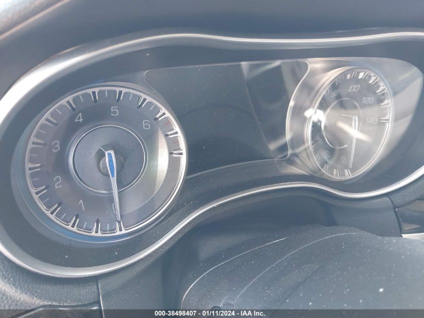 2021 CHRYSLER 300 TOURING - 2C3CCARG3MH683537