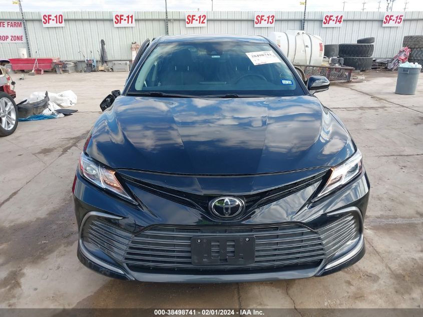 2022 TOYOTA CAMRY LE - 4T1C11AK4NU689813