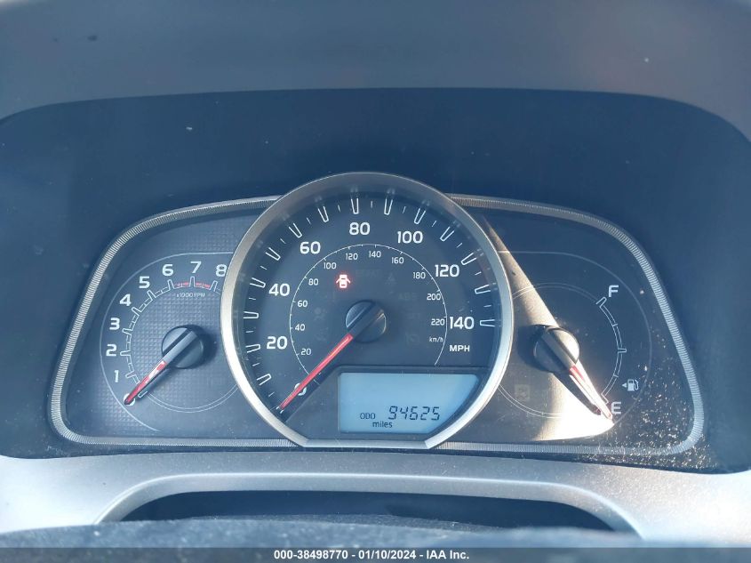 2013 TOYOTA RAV4 XLE - 2T3WFREV2DW024142