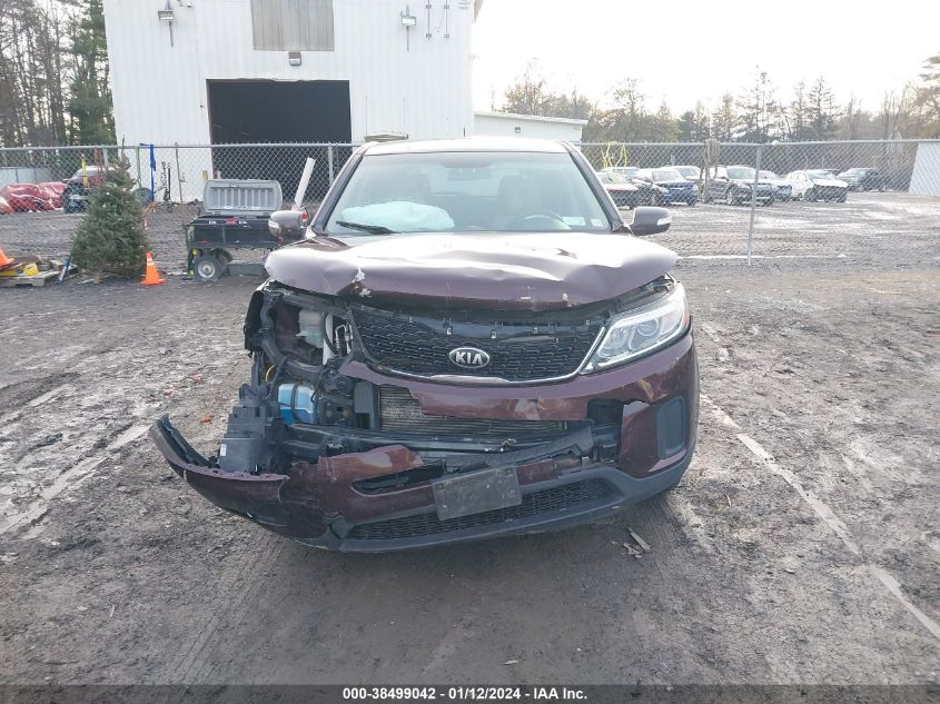 2015 KIA SORENTO LX - 5XYKTCA66FG606054