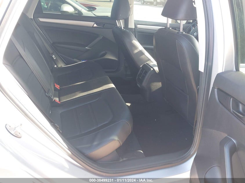 VIN 1VWSA7A39LC027432 2020 VOLKSWAGEN PASSAT SE