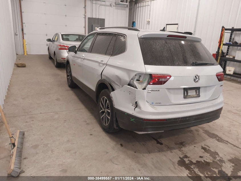 VIN 3VV2B7AX5KM036971 2019 VOLKSWAGEN TIGUAN SE/SEL/SEL R-LINE JET-BLA