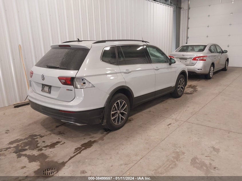 VIN 3VV2B7AX5KM036971 2019 VOLKSWAGEN TIGUAN SE/SEL/SEL R-LINE JET-BLA