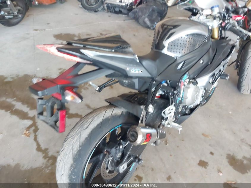 2017 BMW S 1000 RR - WB10D6000HZ709586