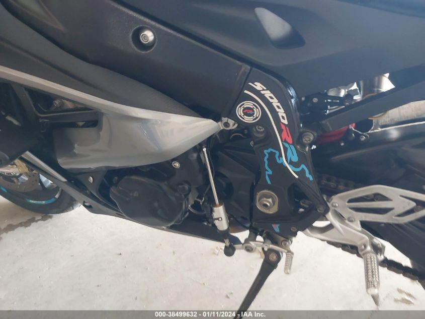 2017 BMW S 1000 RR - WB10D6000HZ709586