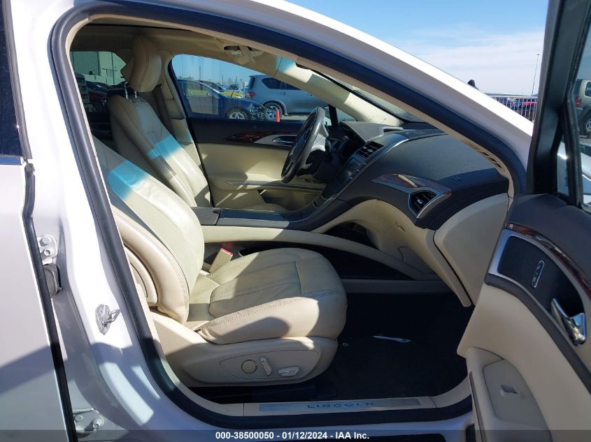2013 LINCOLN MKZ - 3LN6L2GK0DR829303