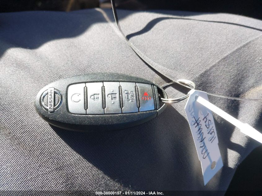 2018 NISSAN ROGUE SV - 5N1AT2MT4JC748855