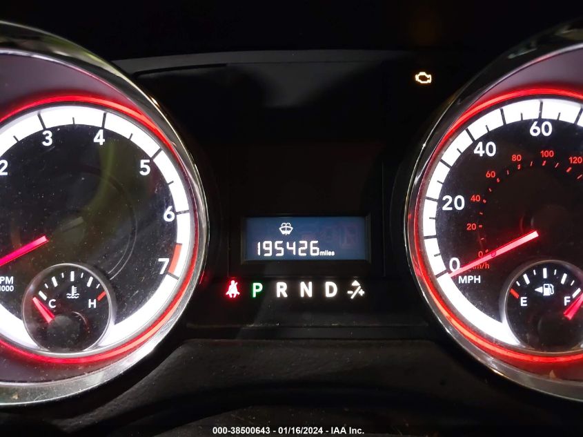 2015 DODGE GRAND CARAVAN SXT - 2C4RDGCG7FR604916
