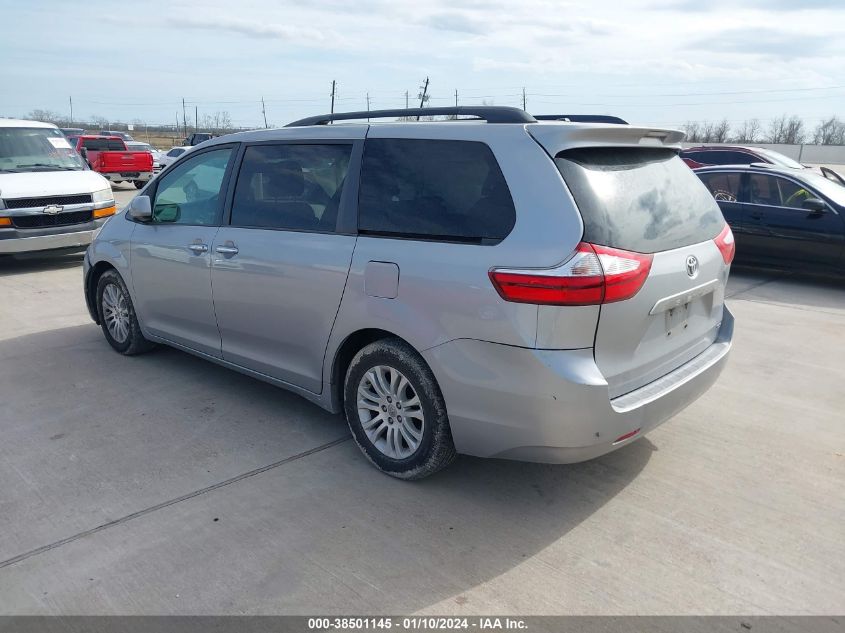 5TDYK3DC5FS580709 2015 TOYOTA SIENNA, photo no. 3