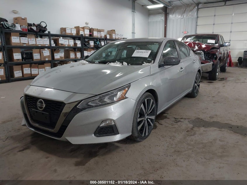 VIN 1N4BL4CV2MN318957 2021 NISSAN ALTIMA SR FWD
