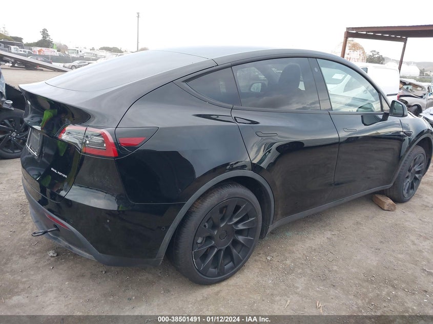 VIN 5YJYGDEE2MF274625 2021 TESLA MODEL Y LONG RANGE DUAL MOTOR ALL-WHEEL DRIVE