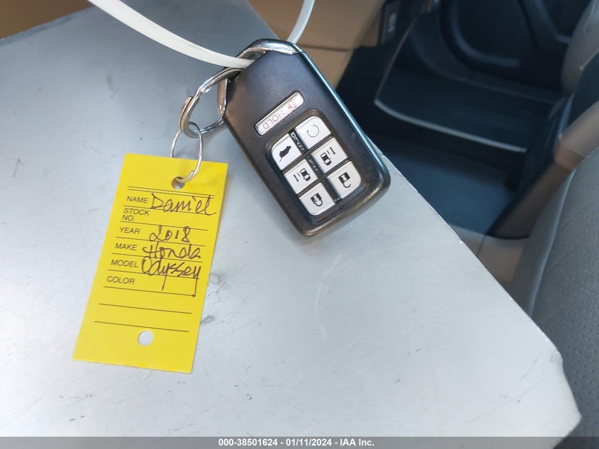 VIN 5FNRL6H91JB096602 2018 HONDA ODYSSEY ELITE