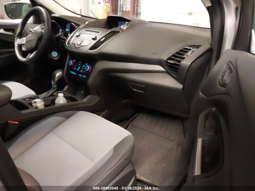 2018 FORD ESCAPE SE - 1FMCU9GD7JUB18230