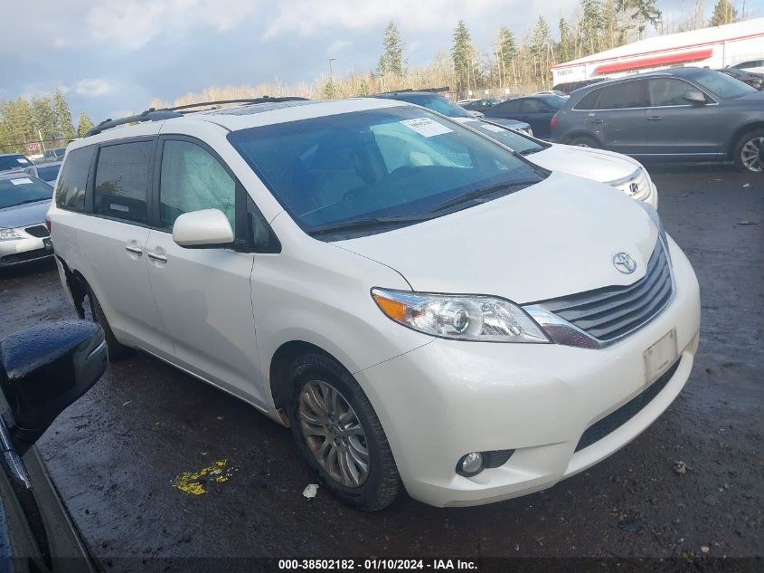 5TDYZ3DC2HS897250 TOYOTA SIENNA XLE 8 PASSENGER 2017
