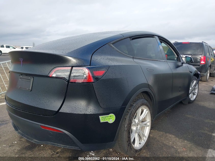 VIN 7SAYGAEE8PF742878 2023 TESLA MODEL Y AWD/LONG RANGE DUAL MOTOR ALL-WHEEL DRIVE