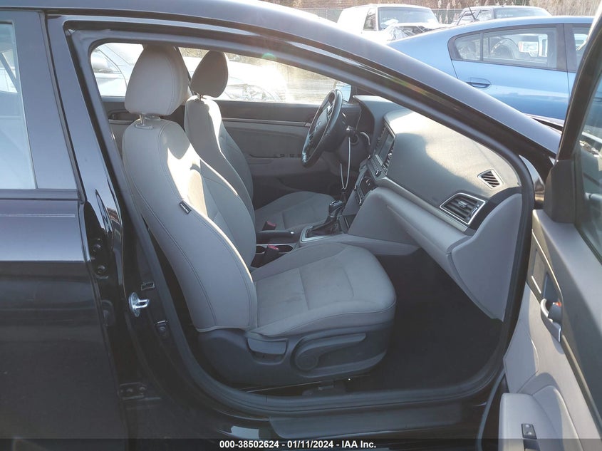 VIN 5NPD84LFXJH220459 2018 HYUNDAI ELANTRA SEL/VALUE/LIMITED