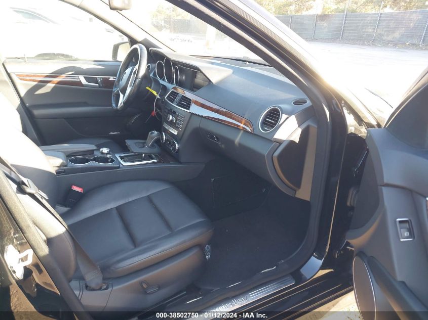 2014 MERCEDES-BENZ C 250 250 - WDDGF4HB4ER316942
