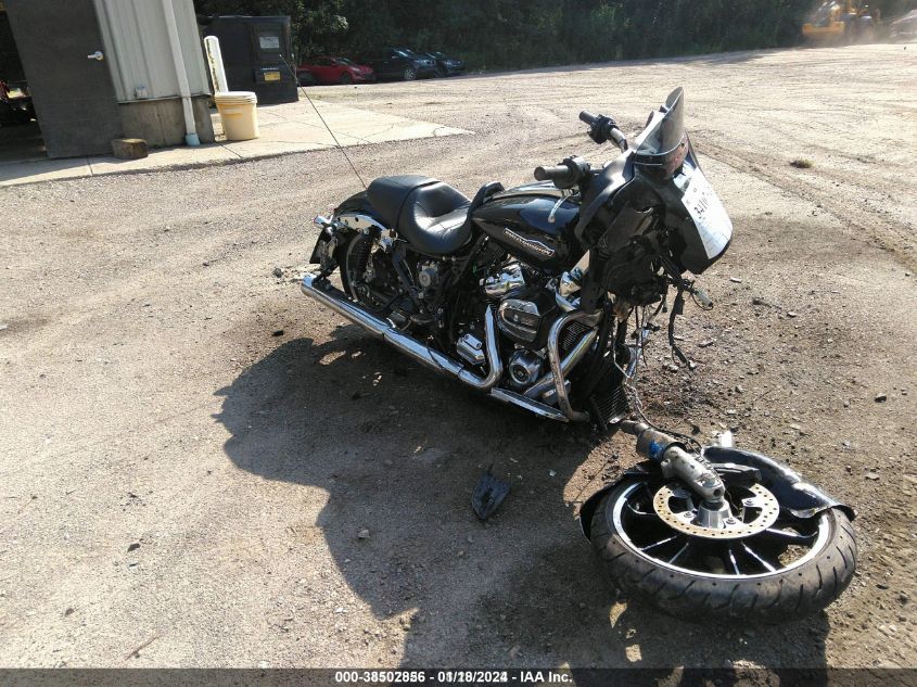 2021 HARLEY-DAVIDSON FLHX - 1HD1KBC13MB641005