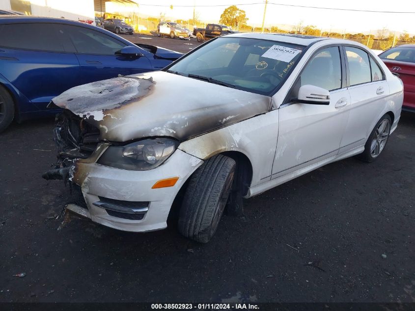 2013 MERCEDES-BENZ C 250 250 - WDDGF4HBXDR244546