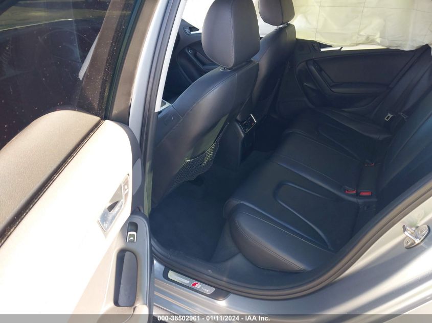 2016 AUDI A4 PREMIUM S-LINE - WAUAFAFL4GN007487