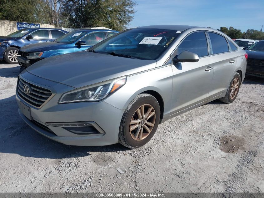 2015 HYUNDAI SONATA SE - 5NPE24AF7FH073906