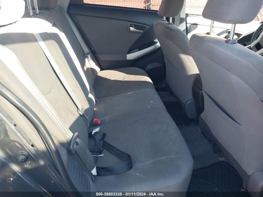 2015 TOYOTA PRIUS TWO - JTDKN3DU3F1931250