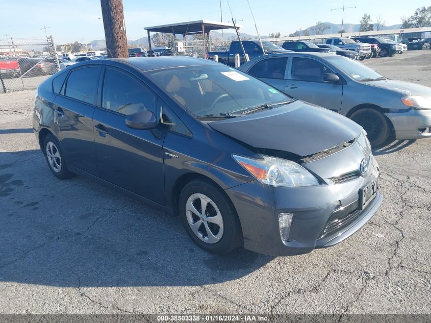 2015 TOYOTA PRIUS TWO - JTDKN3DU3F1931250