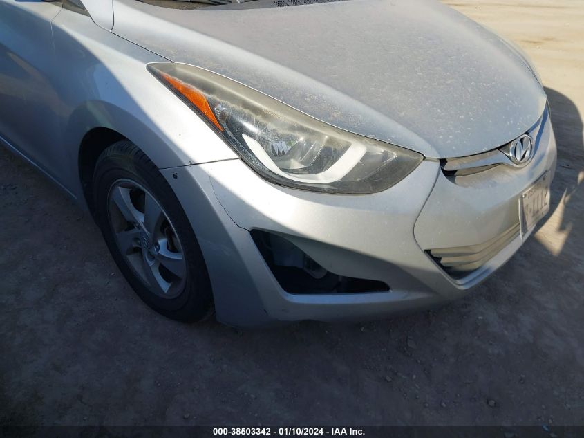 2015 HYUNDAI ELANTRA SE - 5NPDH4AE1FH558916