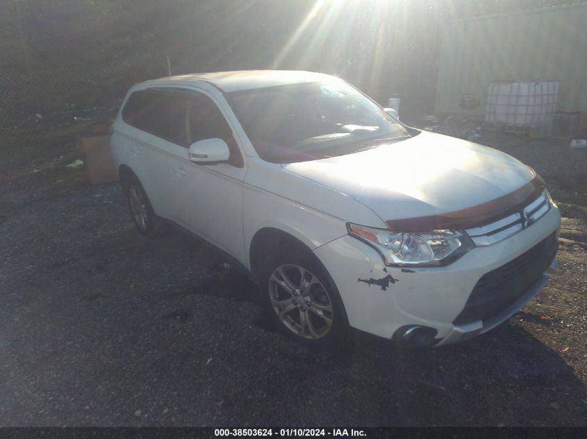 2015 MITSUBISHI OUTLANDER SE - JA4AD3A31FZ013972