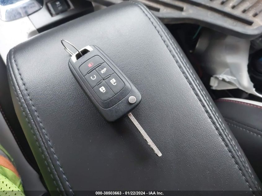 2017 GMC TERRAIN SLT - 2GKALPEK2H6269915