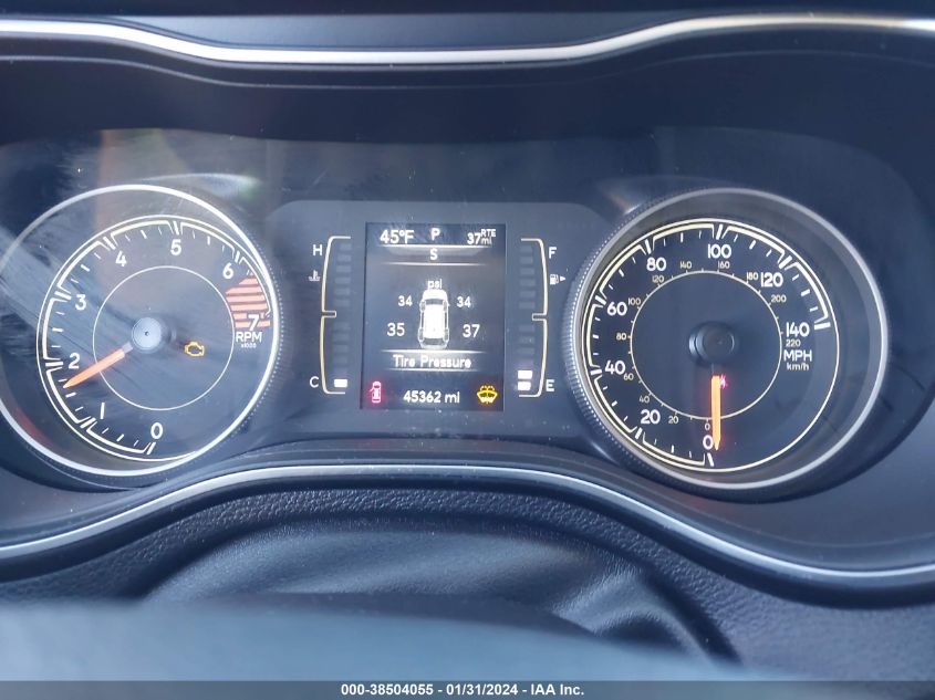 2019 JEEP CHEROKEE LATITUDE 4X4 - 1C4PJMCB1KD424394