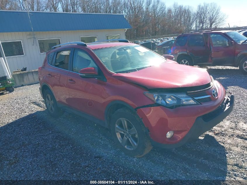 2015 TOYOTA RAV4 XLE - JTMRFREV7FD158318