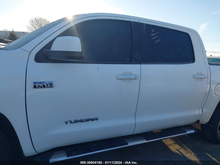 2019 TOYOTA TUNDRA SR5 5.7L V8 - 5TFDW5F12KX786570